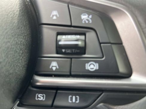 Used 2023 Subaru Forester Premium image 36