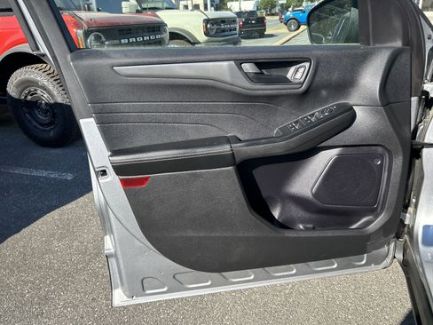 Used 2024 Ford Escape Active image 7