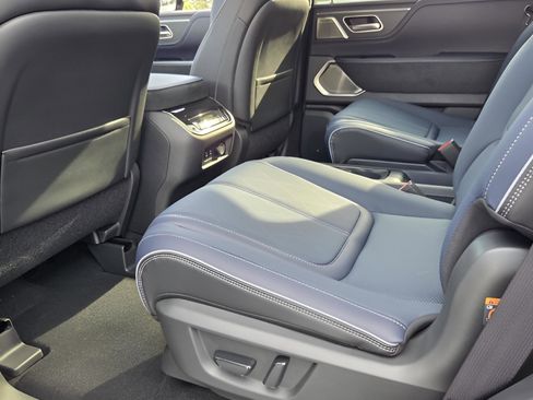 New 2026 INFINITI QX80 4WD w/ Sport Exterior Package image 9