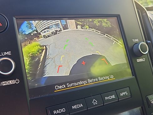 Certified 2024 Subaru Crosstrek 2.0i AWD/4WD image 8