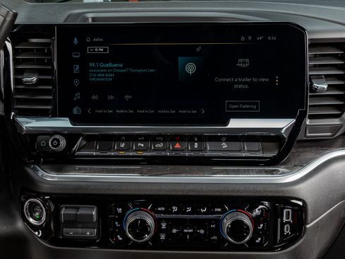 Used 2025 Chevrolet Silverado 2500 LTZ w/ Z71 Chrome Sport Edition image 24