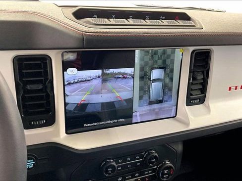 Used 2025 Ford Bronco Stroppe Edition image 24