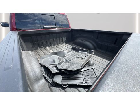 Used 2021 RAM 1500 Laramie w/ Sport Appearance Package AWD/4WD image 22
