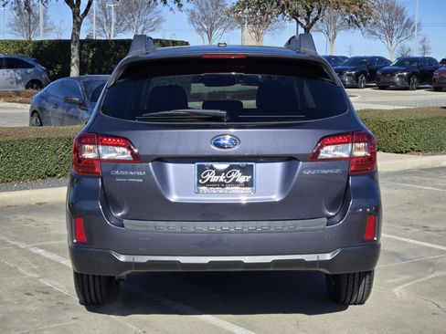 Used 2015 Subaru Outback 2.5i Limited image 5
