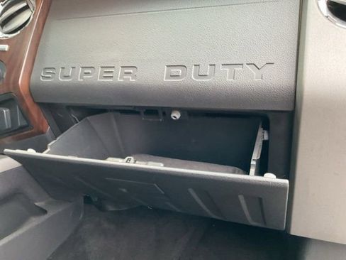 Used 2014 Ford F350 Lariat w/ Lariat Ultimate Package image 22