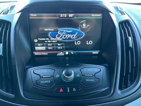 Used 2015 Ford C-MAX Energi SEL image 33