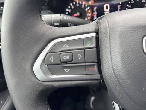 New 2026 Jeep Compass Latitude image 16