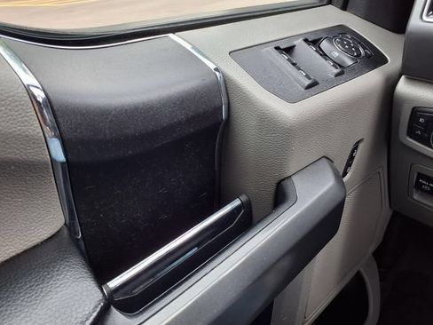 Used 2018 Ford F150 XLT AWD/4WD image 19