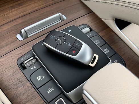 New 2026 Mercedes-Benz GLE 450 4MATIC image 21