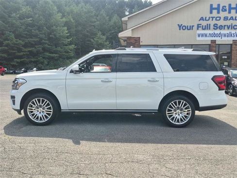 Used 2024 Ford Expedition Max Limited AWD/4WD image 2