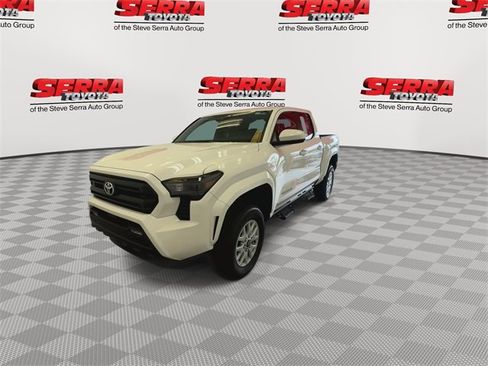 Used 2024 Toyota Tacoma SR5 image 5