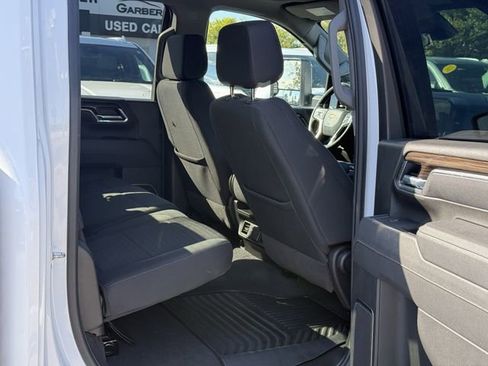 Used 2025 Chevrolet Silverado 2500 LT w/ Convenience Package image 30