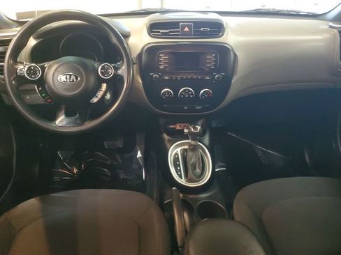 Used 2014 Kia Soul image 17