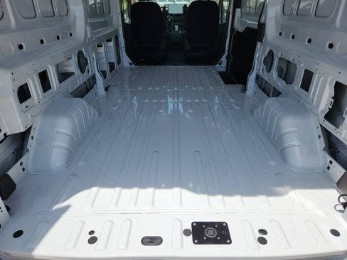 New 2026 Ford Transit 350 148 High Roof AWD image 26