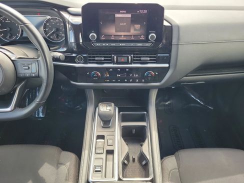 Certified 2023 Nissan Pathfinder SV image 20