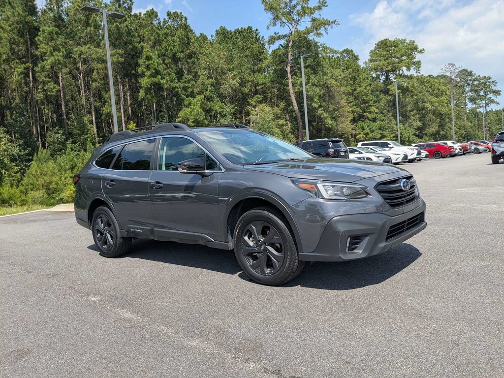 Used 2022 Subaru Outback Onyx Edition XT AWD/4WD image 2