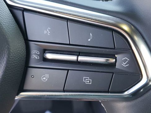 Used 2024 Chevrolet Traverse LS w/ Midnight/Sport Edition FWD image 11