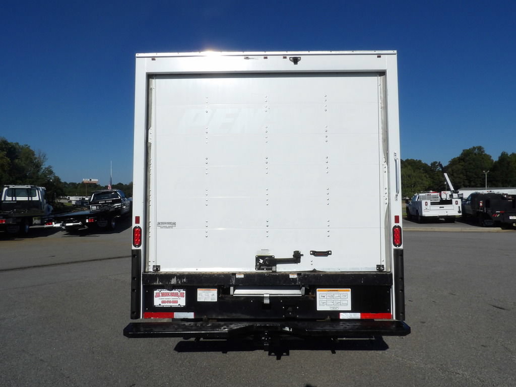 Used 2022 GMC Savana 3500 Extended w/ Power Convenience Package RWD image 6