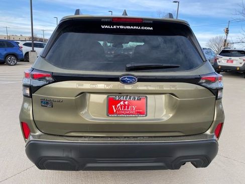 New 2026 Subaru Forester Premium image 4