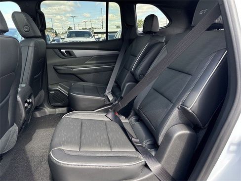 New 2026 Buick Enclave Sport Touring w/ Power Package image 23