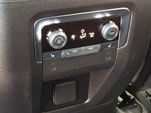 Used 2025 GMC Yukon Elevation w/ LPO, Elevation Black Package AWD/4WD image 19