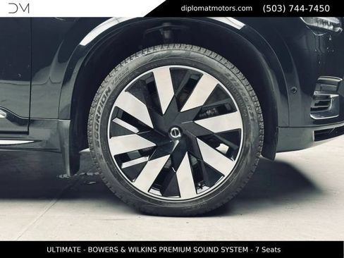 Used 2024 Volvo XC90 T8 Ultimate AWD/4WD image 47