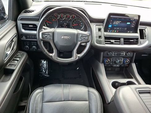 Used 2021 Chevrolet Suburban RST AWD/4WD image 13