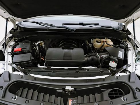 Used 2021 Cadillac Escalade Sport Platinum w/ LPO, ONYX Package image 21