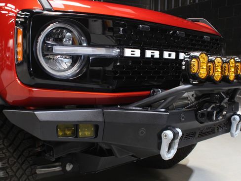 Used 2023 Ford Bronco Wildtrak AWD/4WD image 16