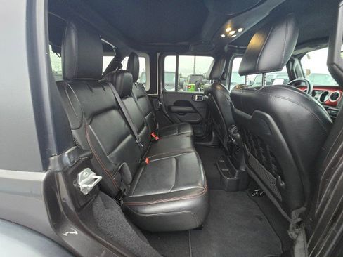 Certified 2021 Jeep Wrangler Unlimited Rubicon w/ Dual Top Group image 15