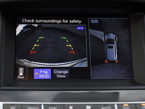 Used 2019 INFINITI QX60 Luxe w/ Essential Package image 17