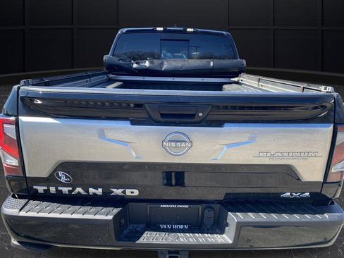 Used 2023 Nissan Titan Platinum Reserve w/ Moonroof Package AWD/4WD image 6