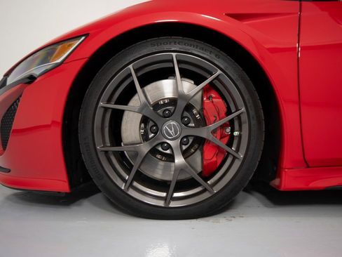 Used 2021 Acura NSX image 9