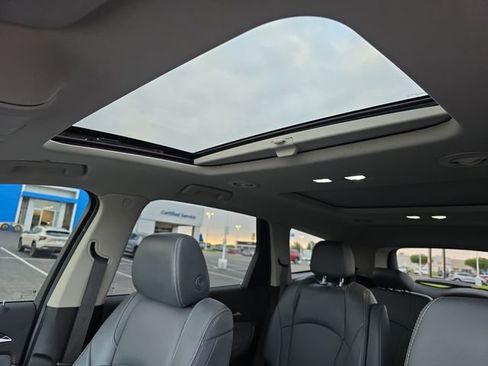 Certified 2019 Buick Enclave Essence AWD/4WD image 23