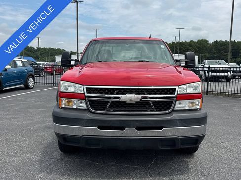 Used 2006 Chevrolet Silverado 2500 LT w/ Heavy-Duty Power Package RWD image 3