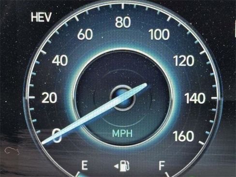 Certified 2024 Hyundai Tucson Limited image 32