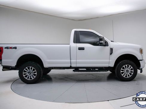 Used 2019 Ford F250 XLT w/ XLT Value Package image 17