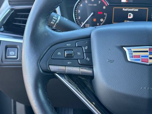 Used 2023 Cadillac XT6 Premium Luxury AWD/4WD image 20