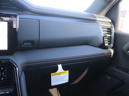 New 2026 GMC Sierra 1500 AT4 w/ AT4 Premium Package image 25