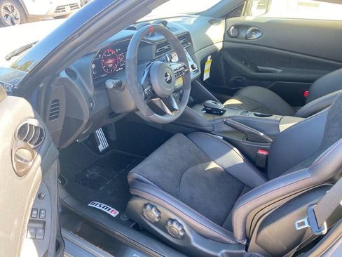 New 2024 Nissan Z NISMO w/ Floor Mat Package image 7