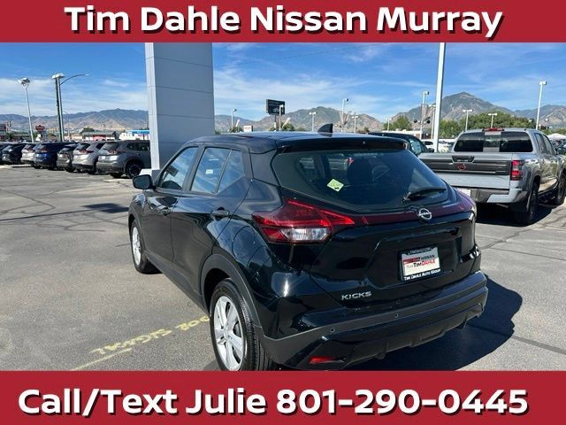 Used 2025 Nissan Kicks Play S FWD image 9