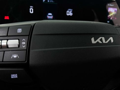 Certified 2025 Kia K4 FWD image 8