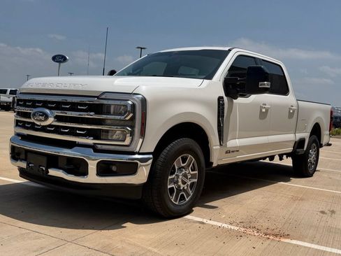 New 2026 Ford F250 Lariat RWD image 7