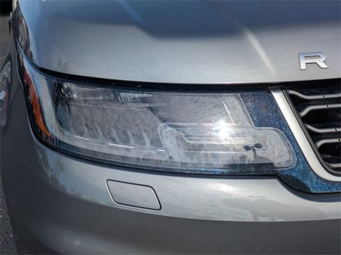 Used 2022 Land Rover Range Rover Sport SE image 10