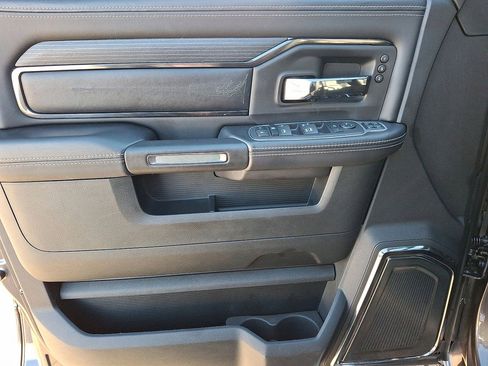 Used 2023 RAM 3500 Limited image 10