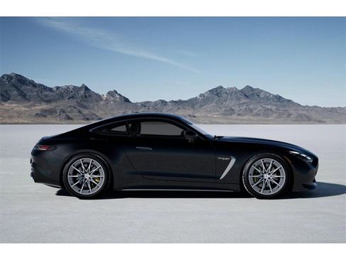 New 2025 Mercedes-Benz AMG GT 63 image 2