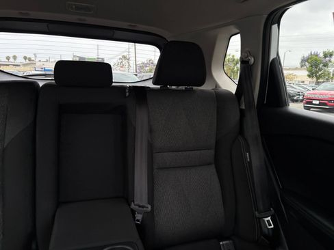 Used 2025 Nissan Rogue SV FWD image 39