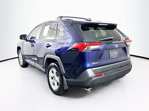 Used 2020 Toyota RAV4 XLE w/ Convenience Package AWD/4WD image 5