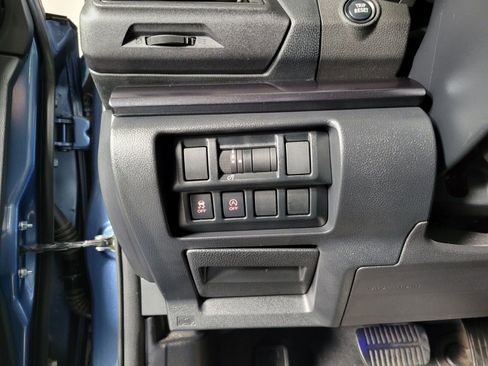 Certified 2021 Subaru Crosstrek 2.5i Sport w/ Popular Package #3 image 30