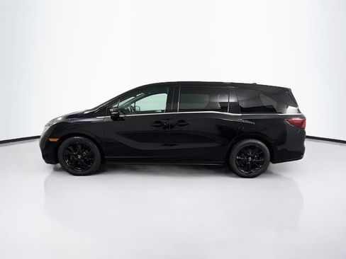 Used 2023 Honda Odyssey Sport image 4